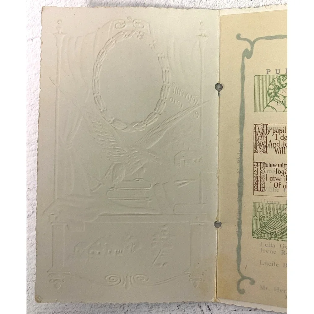 1910 Souvenir Memento Booklet Pioneer School House Embossed Americana Ephemera‎